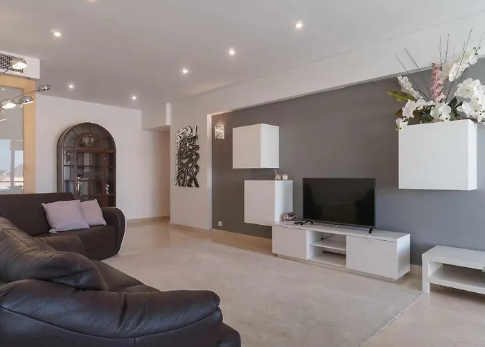 Aquamar 416 By Vilamoura Sun - Espacoso,